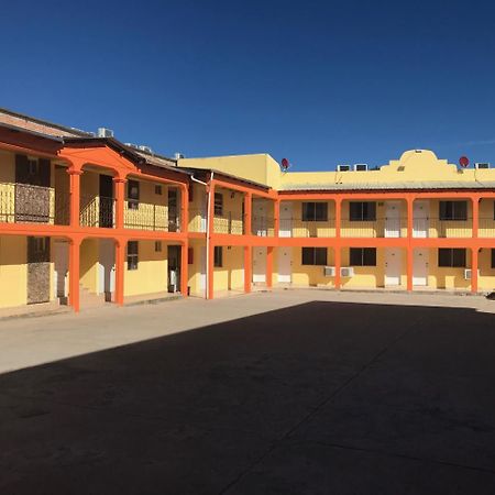 Hotel Los Pinos Bocoyna Exterior foto